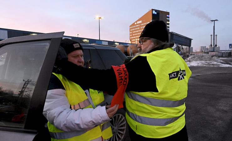 Finnish strike causes concern for European printers