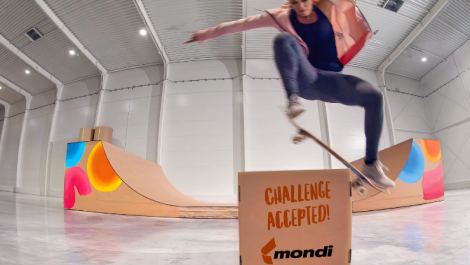 Containerboard half pipe highlights material strength