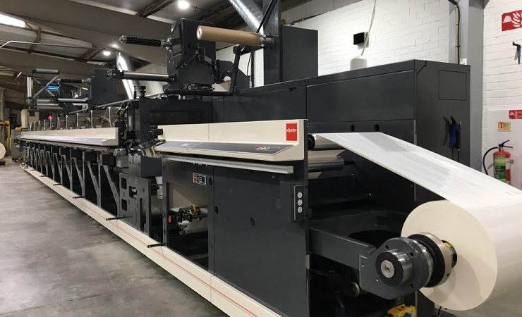 FA-17 installed at Macfarlane Labels