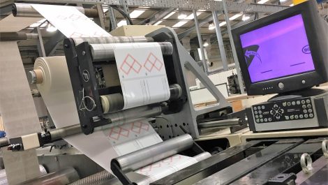 Pulse Roll switches to multi-layer labels