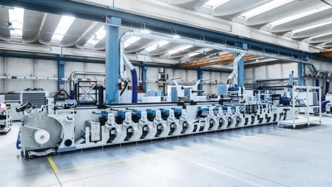 Offset printer moves to flexo