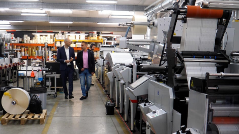 MD Labels invests in second hybrid press from Mark Andy