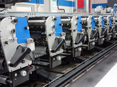 Rako Etiketten purchases flexo press with GEW UV system